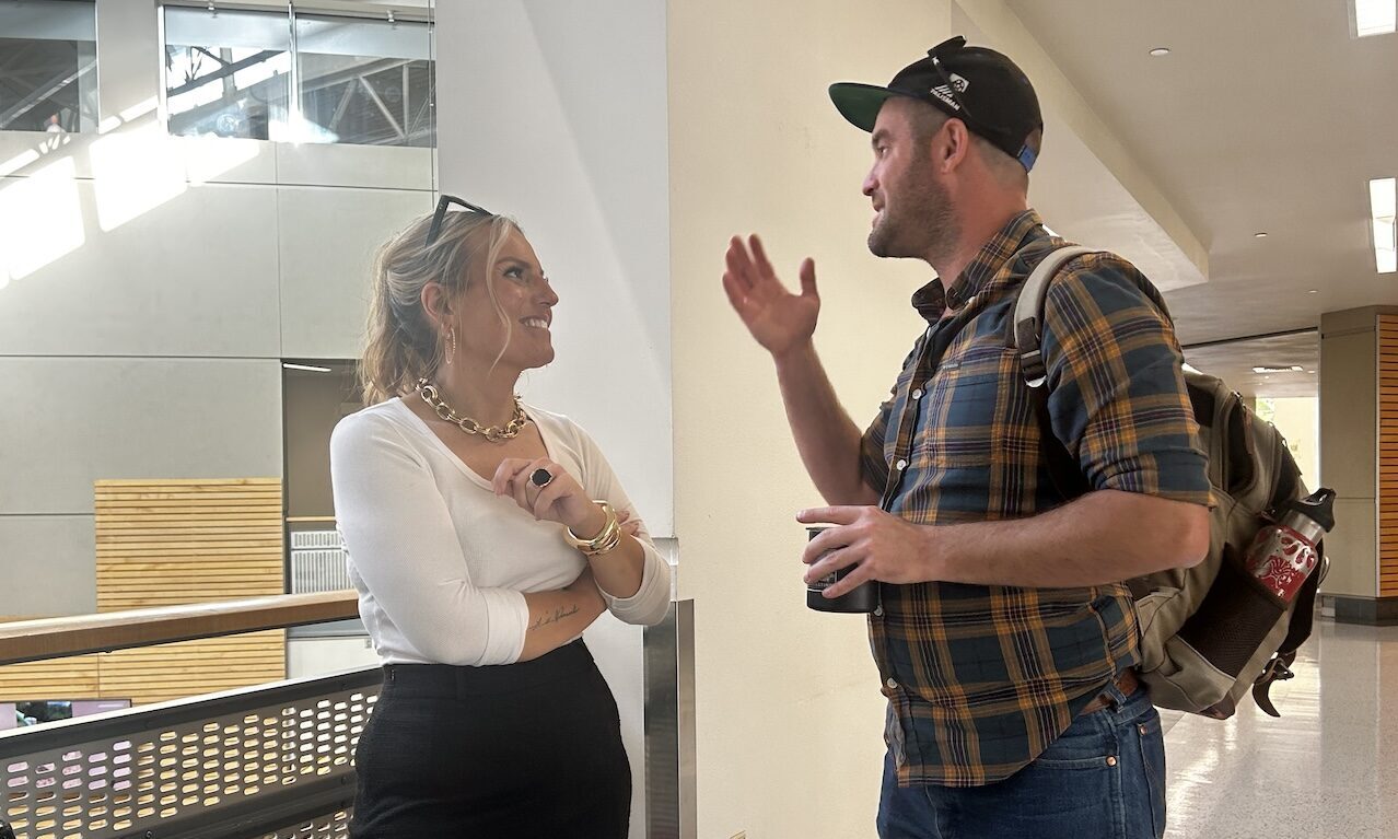 Kaylee Meeting People Everywhere